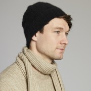 Rib Knit Merino Wool Beanie - Black