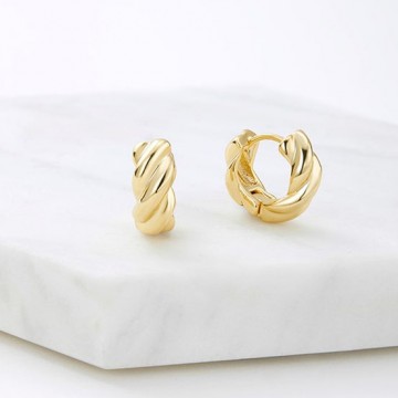 Earrings | Maya Huggies | Gold