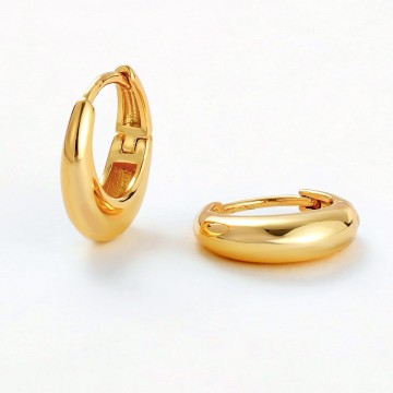 Earrings | Cleo Hoop | Medium | Gold Earrings | Cleo Hoop | Medium | Gold