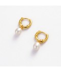 Earrings | Tessa Pearl Hoop | Gold